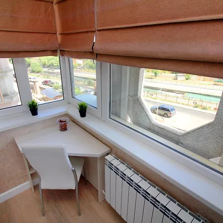 Апартаменты В Современном Районе Выбор Путешественника Almaty Room photo